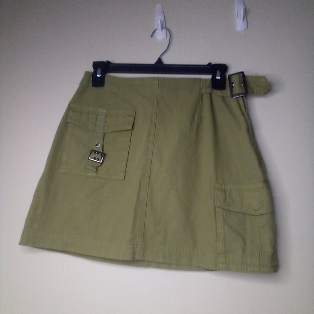 Forever 21 Skirt Juniors M Cargo Pockets Buckle Army Green